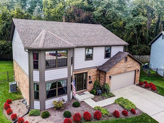 3rd image of 276 Ravelle Ct