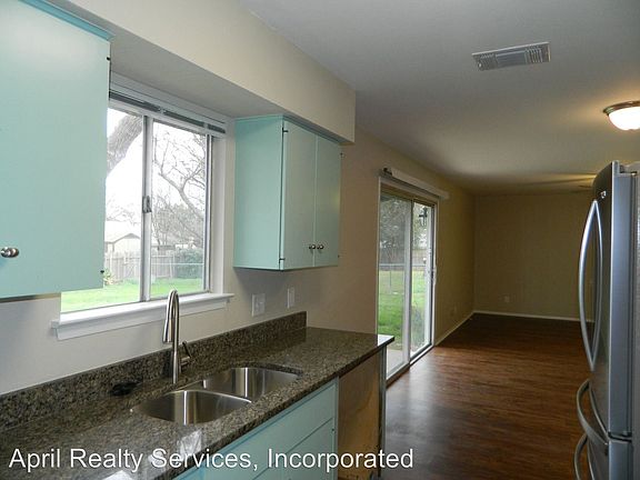5th image of 9909 Dorset Dr