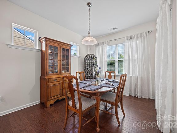 4th image of 1609 Tranquility Blvd