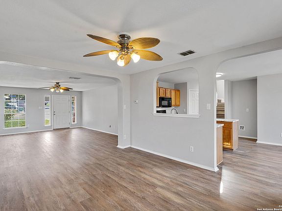 3rd image of 7326 BLAZAR WAY