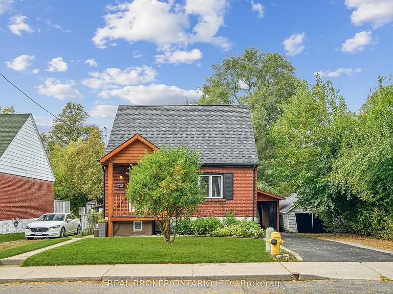 24 Glenburn Ave #UPPER — Photo 1