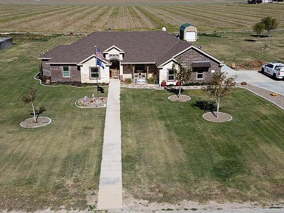 3rd image of 8220 McCormick Dr