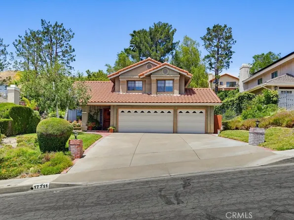 17711 Silverstream Dr, Santa Clarita, CA 91387