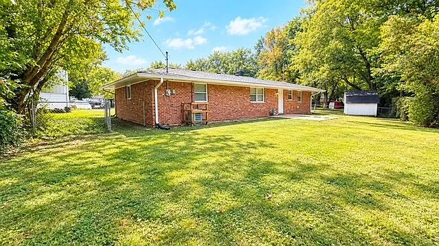 4 bed, 1.5 bath, 1710 sqft, $1,625 — Photo 2