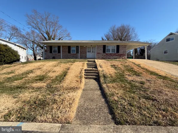 7502 Grange Hall Dr, Fort Washington, MD 20744