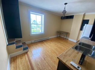 102 S King St UNIT B, Shepherdstown, WV 25443