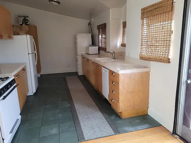 1004 Electric Ave #1004 — Photo 20