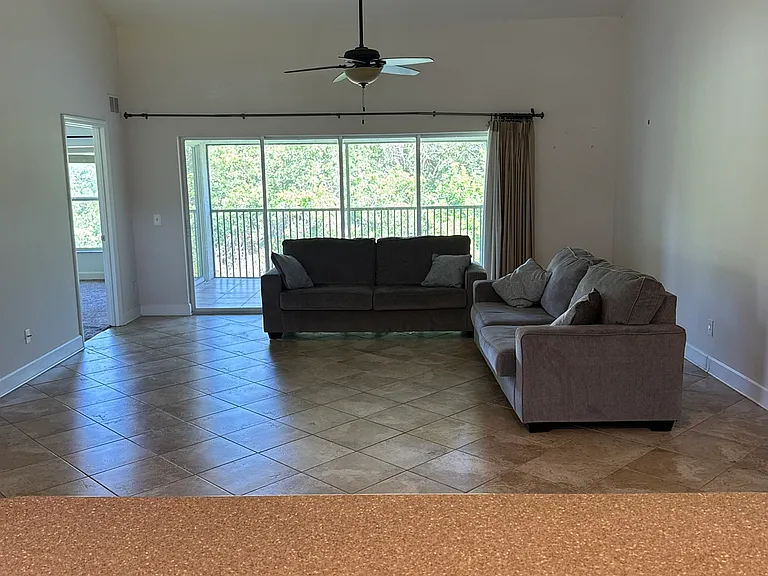 180 Portside Ave #201 — Photo 17