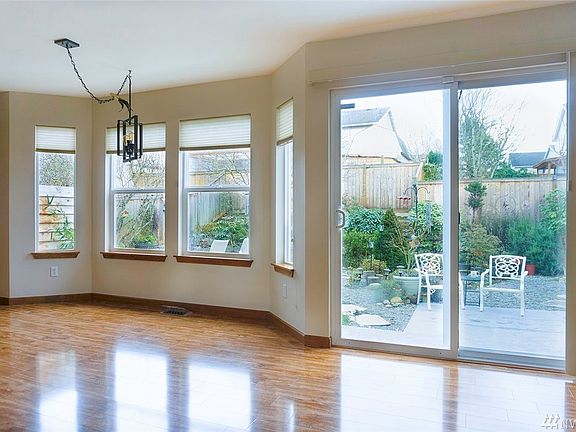 5th image of 12460 SE 299th Pl