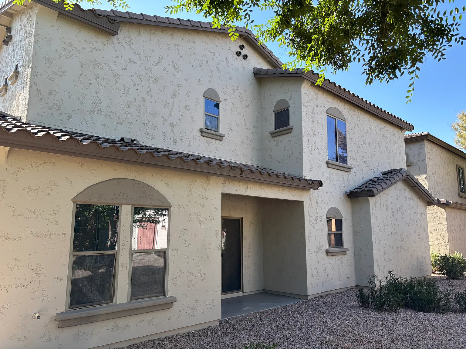 4 bed, 1879 sqft, $1,750 — Photo 3