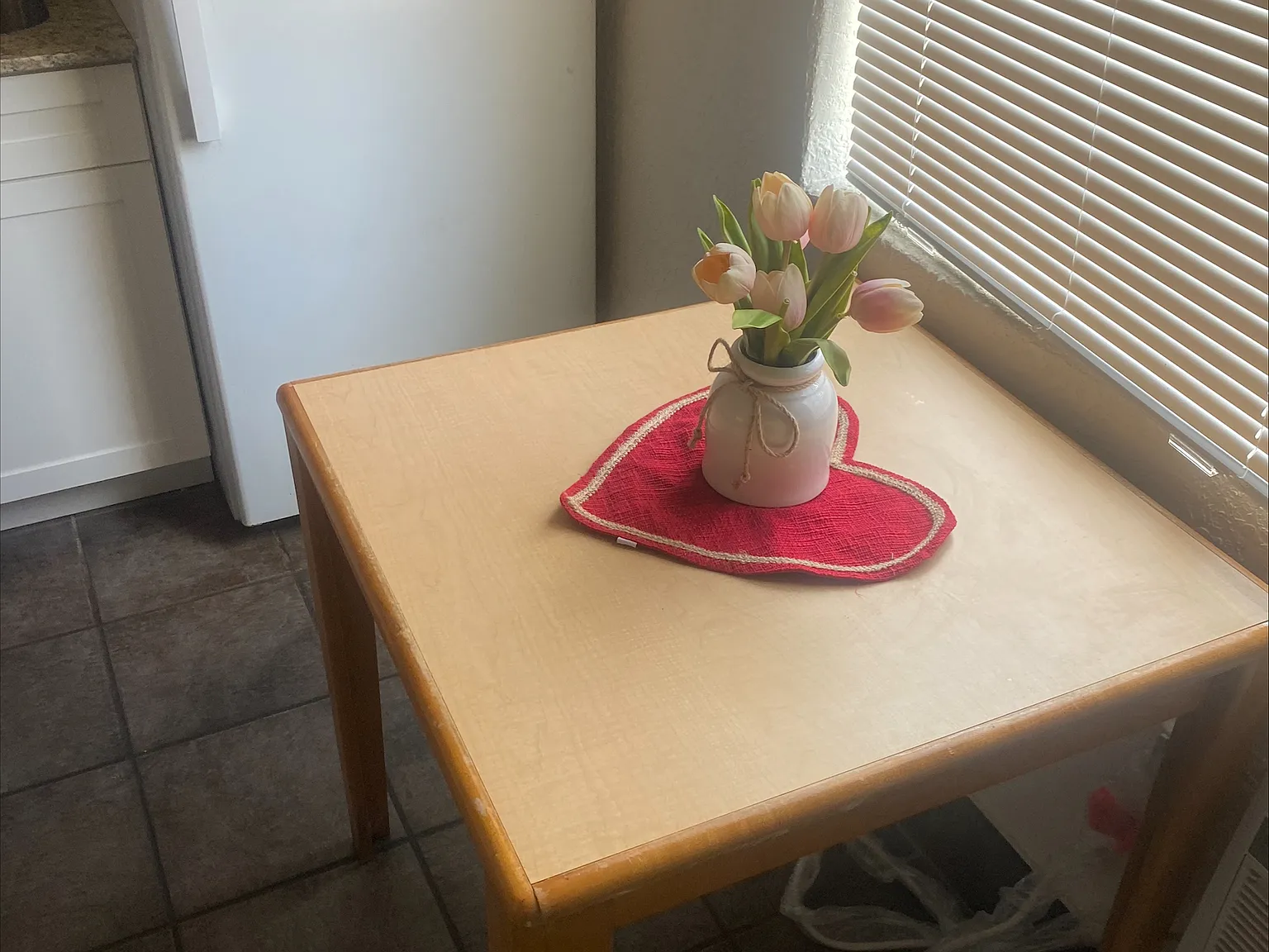 Studio, 593 sqft, $1,350 — Photo 4