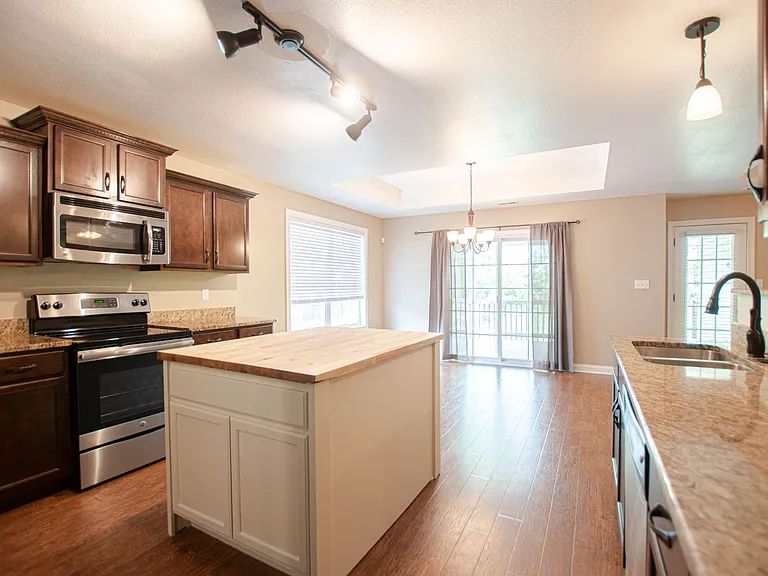 2228 Killington Dr — Photo 11