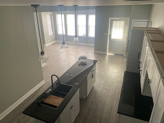 2nd image of 7832 S Vernon Ave