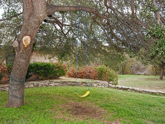 5th image of 2201 Boca Vista Ct
