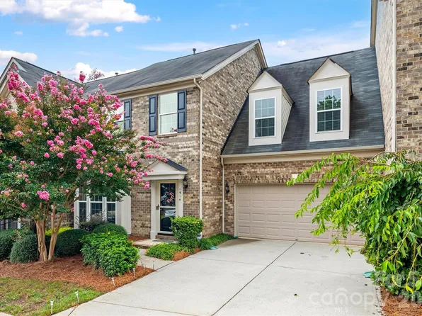 1914 Colony Line Ct, Charlotte, NC 28210