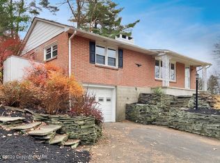 7522 Old Coach Rd, Stroudsburg, PA 18360