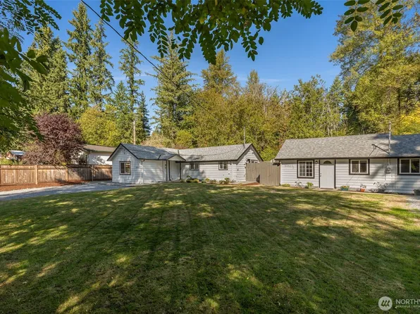 18450 NE Woodinville Duvall Place, Woodinville, WA 98077