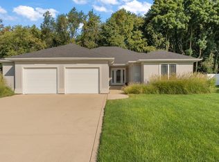 6902 Prairie Run Ave, Portage, IN 46368