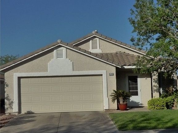 2nd image of 940 Skyforest Dr