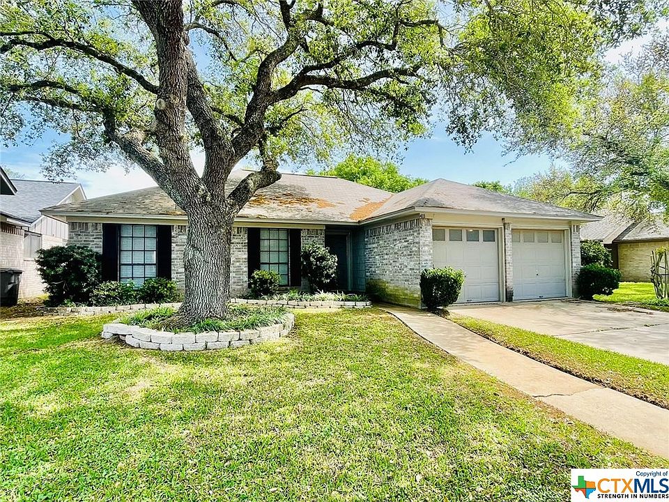 1st image of 411 Kingwood Dr
