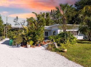 327 Hernando Ave, Sarasota, FL 34243