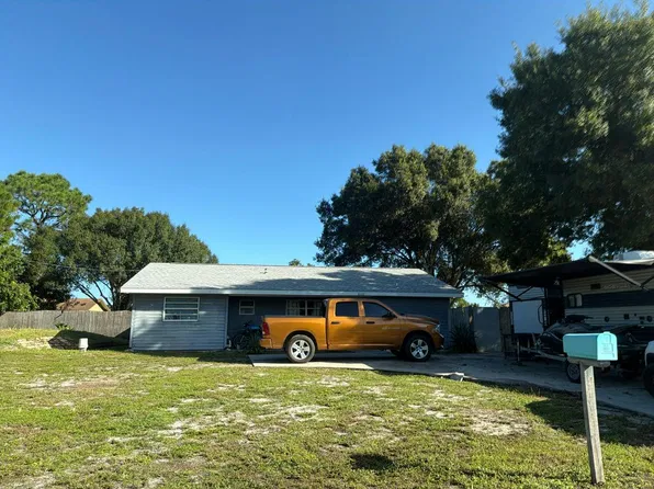 3100 8th St W, Lehigh Acres, FL 33971