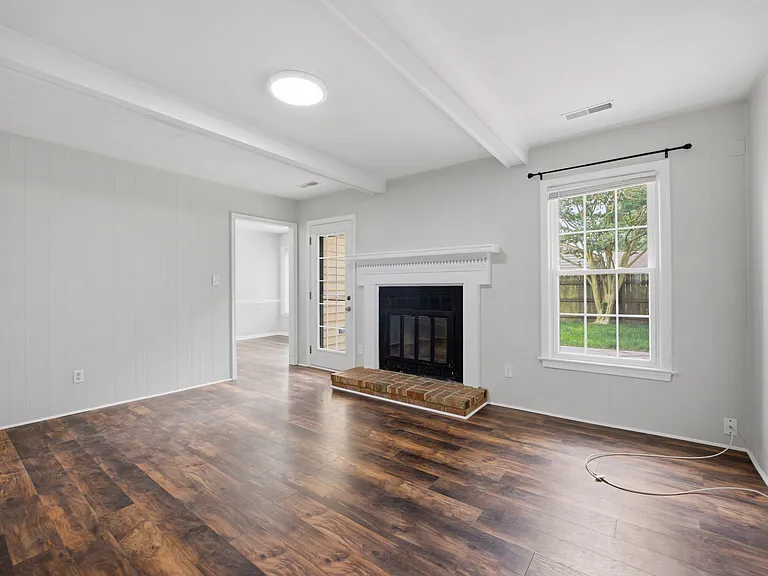 2252 Newstead Dr — Photo 15
