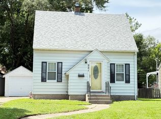 221 N Franklin Ave, Ames, IA 50014