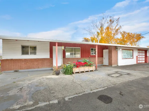 924 Adamsview Road, Yakima, WA 98901