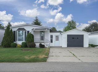 32 Miller St, Strathroy Caradoc, ON N7G1A6