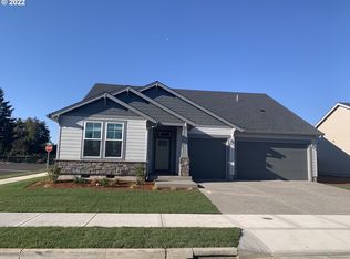 1761 N Hyssop St, Canby, OR 97013