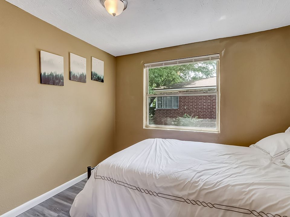 1st image of 1490 W 11th St #14926197