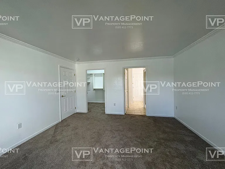 1684 Twin Lakes Cir #1 — Photo 16