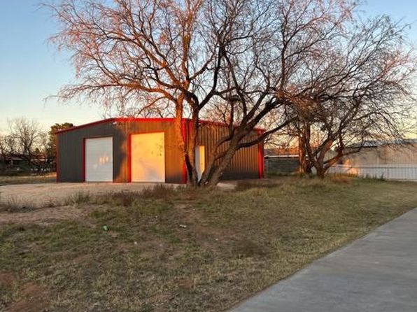 206 Providence Rd, Big Spring, TX 79720