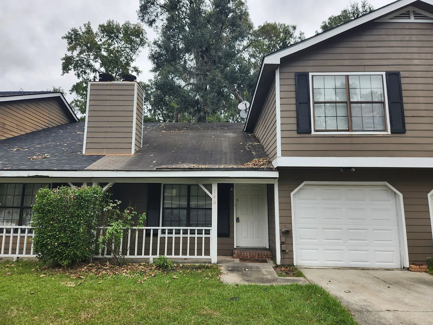 **Available January 1st** 3 Bedroom, 2.5 Bath Town Home — Photo 3