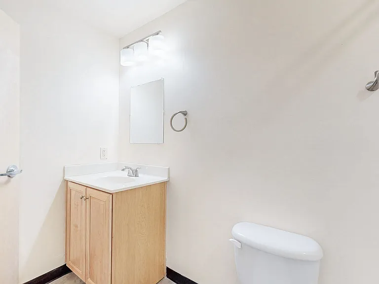 Reynolds Lofts — Photo 30