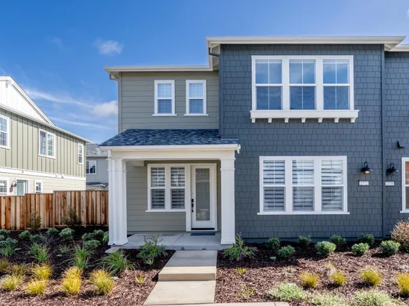 2772 Telegraph Blvd, Marina, CA 93933