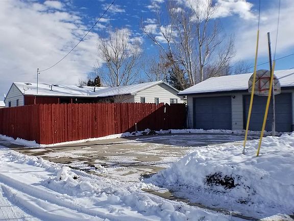 3rd image of 700 S 12th St