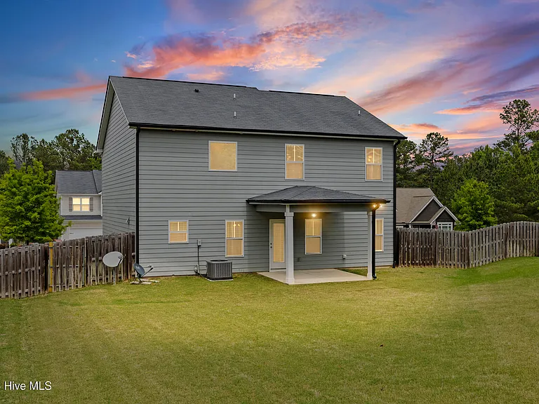 208 Torrey Pine Trl — Photo 40