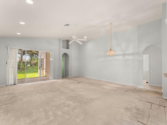 5th image of 445 NW Lismore Lane