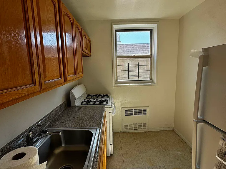 88-35 164th St #6NN — Photo 2