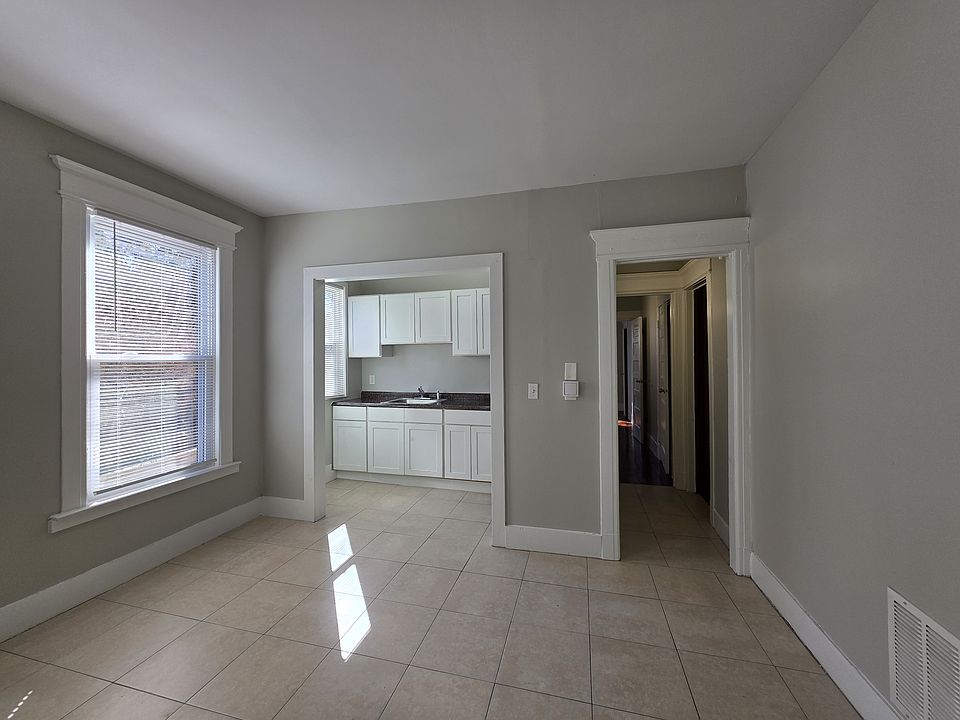 1st image of 20 Howard Ave #1L