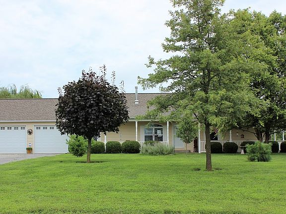 2nd image of 746 County Road 324
