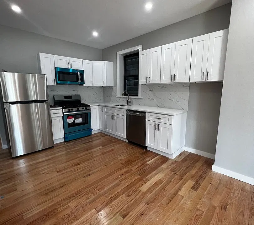 529 Clinton Ave