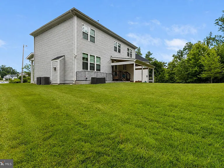 4900 Quixote Ct — Photo 4