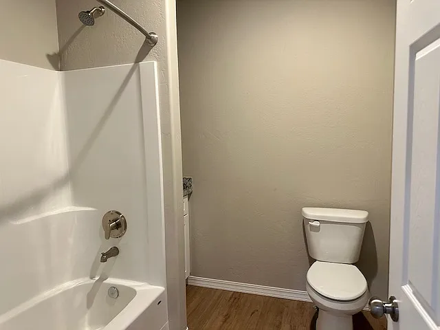 1612 E Downey Ave — Photo 11