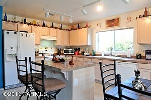 2nd image of 8194 N Stonehill Dr