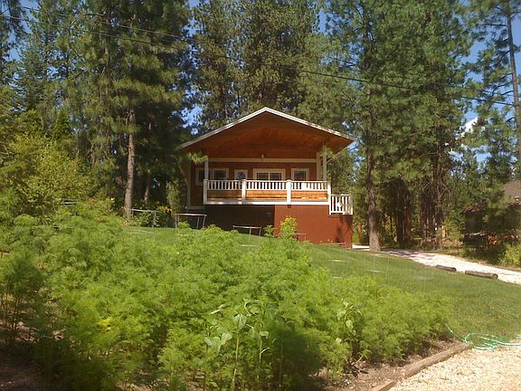 Guesthouse over 2 car garage