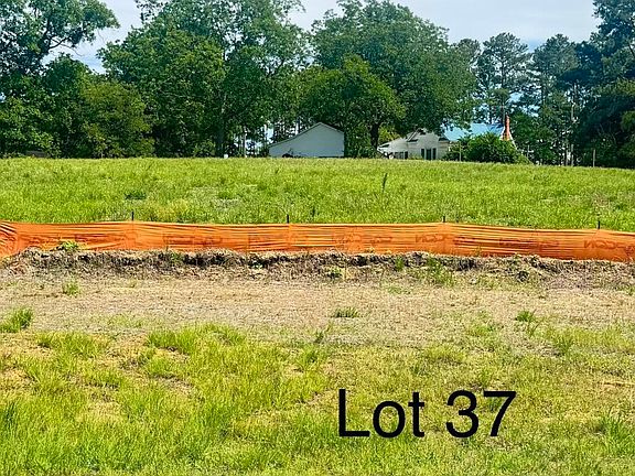 2nd image of 279 Galway Rd