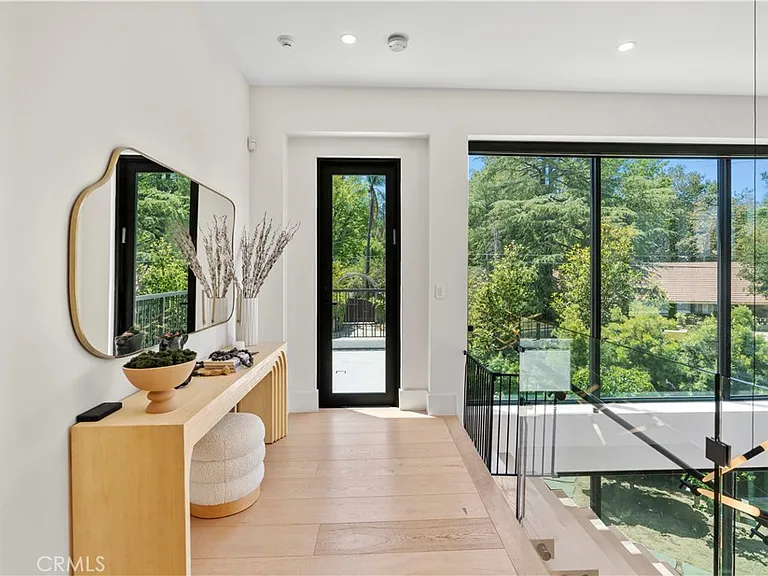 5050 Arundel Dr — Photo 44
